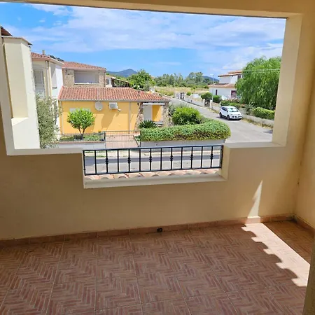 Melis Apartment *